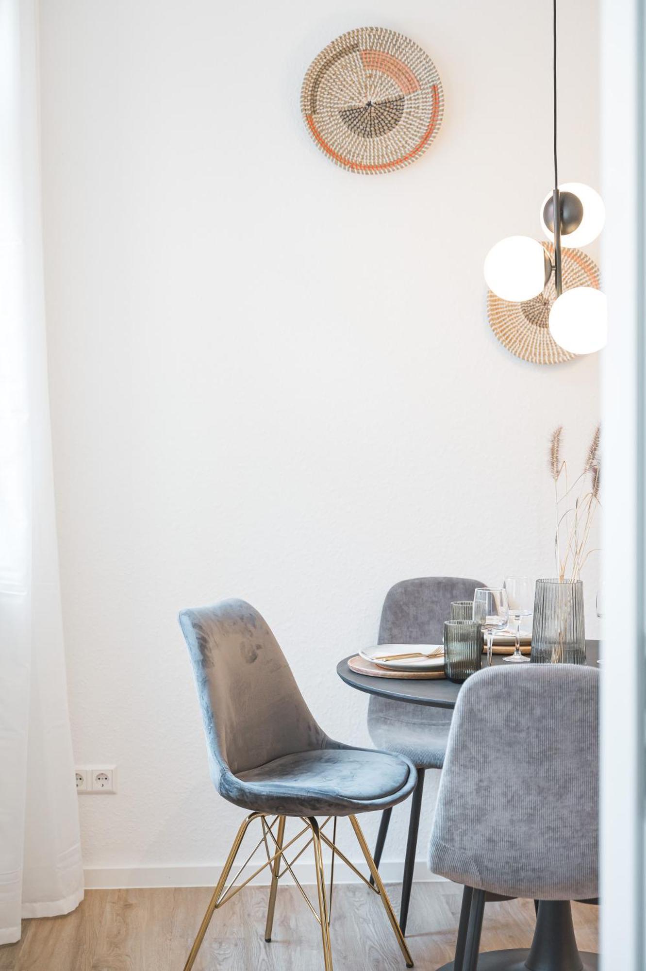 Helle Zentrumsnahe Familienfreundliche Ferienwohnung Fellbach Extérieur photo