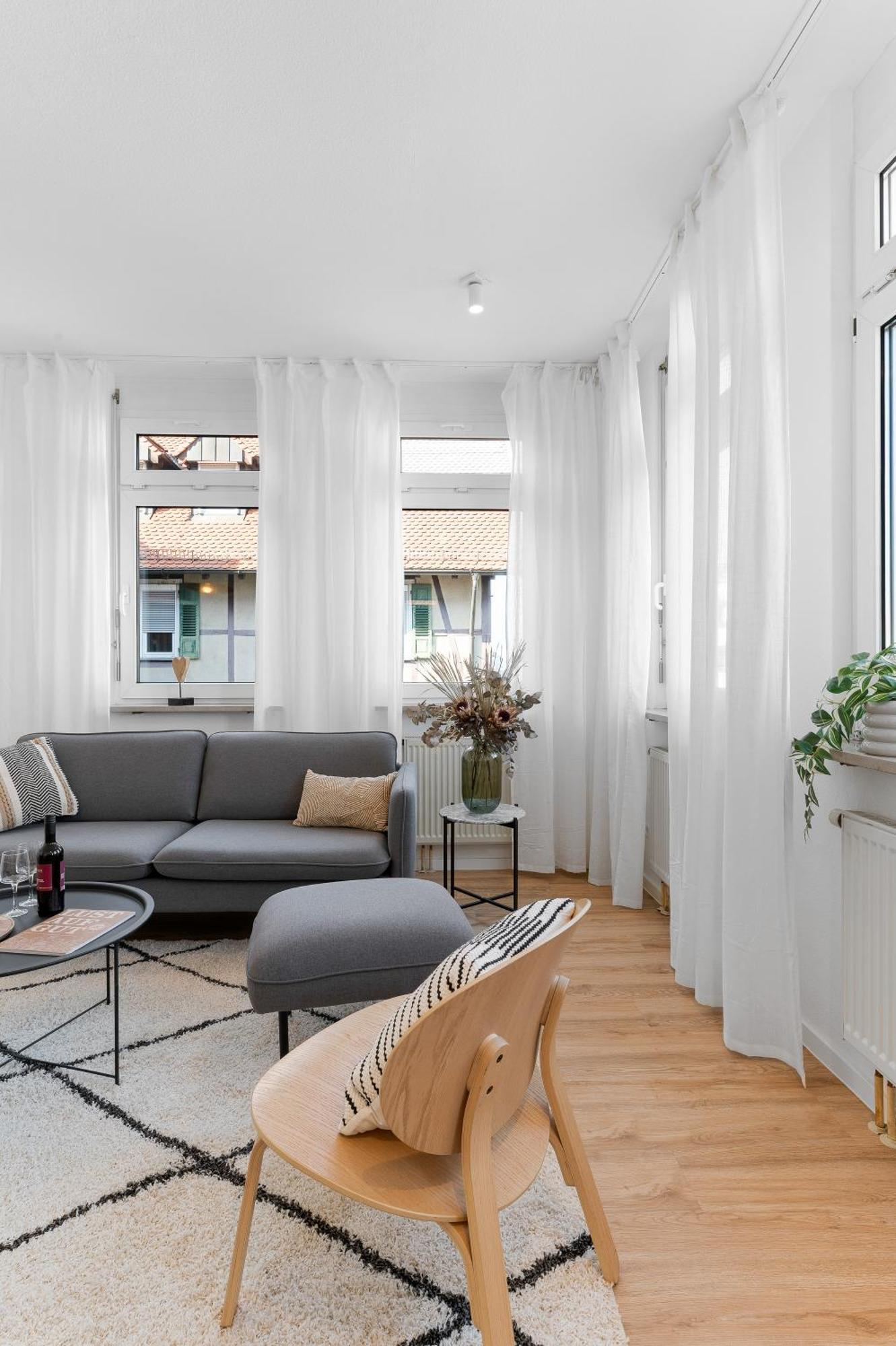 Helle Zentrumsnahe Familienfreundliche Ferienwohnung Fellbach Extérieur photo