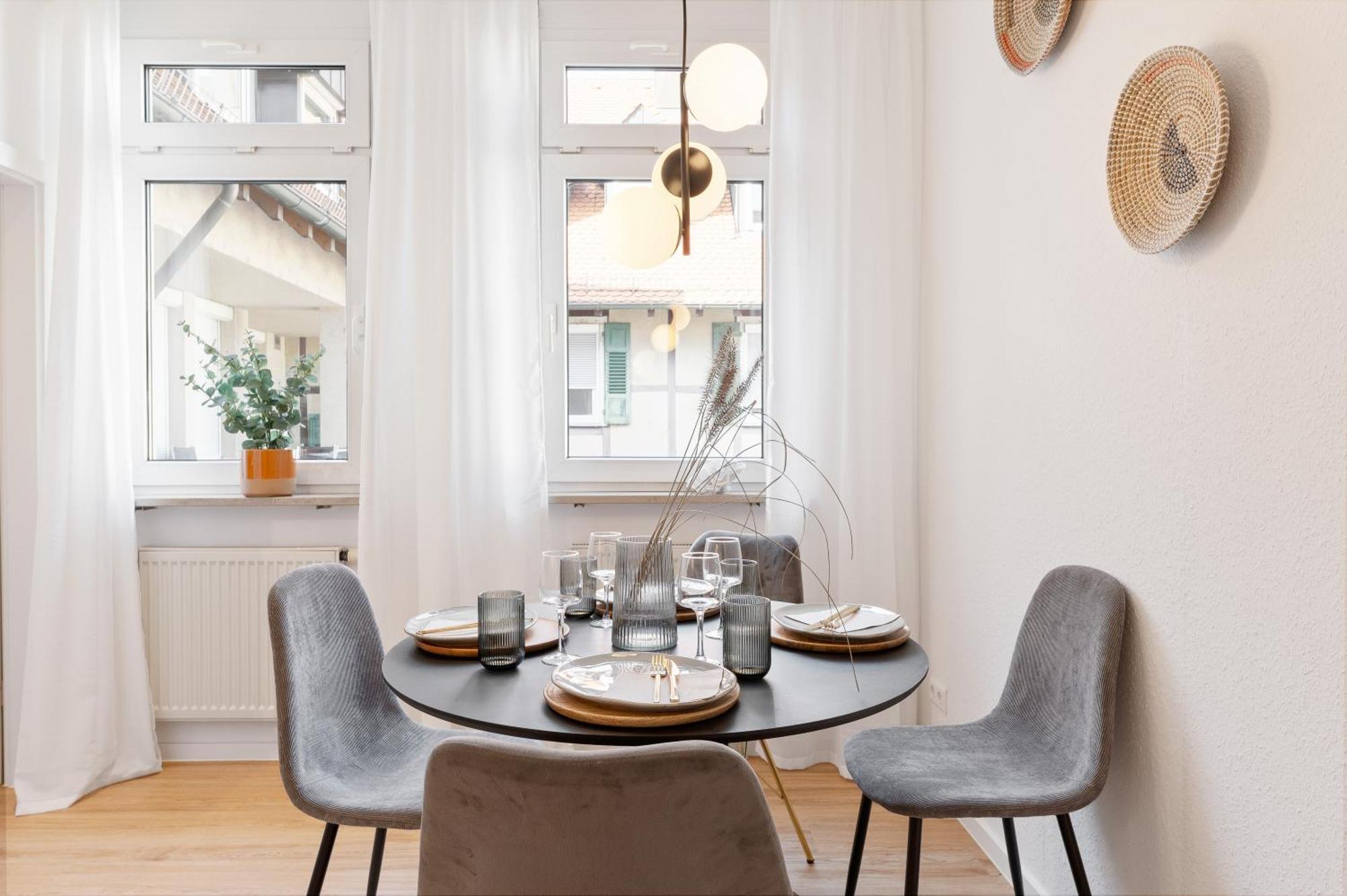 Helle Zentrumsnahe Familienfreundliche Ferienwohnung Fellbach Extérieur photo